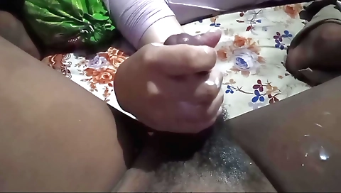 Indian maid has sex with her boss in amateur handjob vid