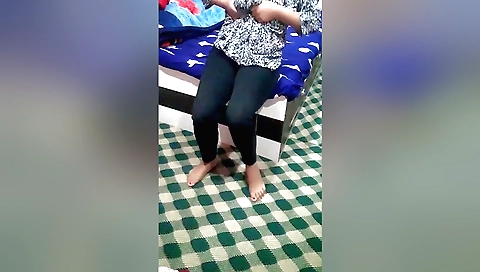 Indian girl with big hoes is playing with her pussy