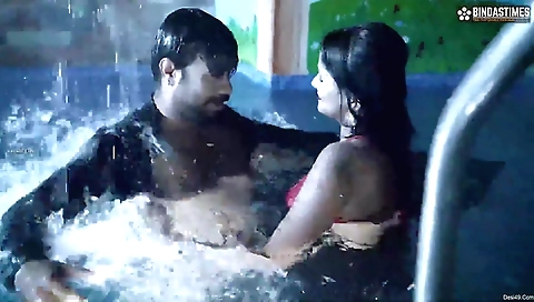 Hot brunette milf shardi ki raat enjoys the rain today