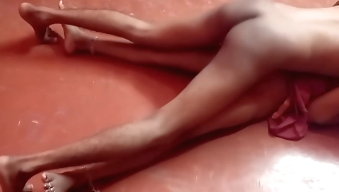 Devar is showing her nice body and ass in this video