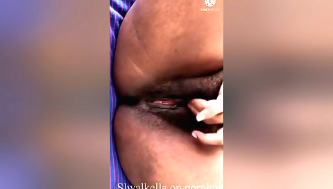 Indian girl with a big booty is playing with her hairy pussy