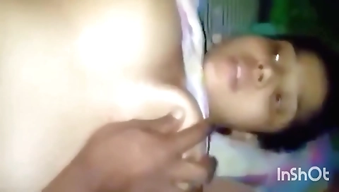 Indian girl 18+ with big booty sex with a horny dude