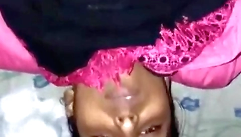 Indian amateur girl with a big ass enjoys creampie