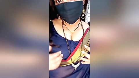 Desi Indian Aunty Saree Blouse Removing Webcam Show Live