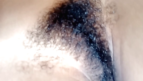 Hairy girl fucks herself and makes a great solo video