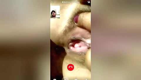 Hairy indian babe shows her hairy pussy in homemade solo video