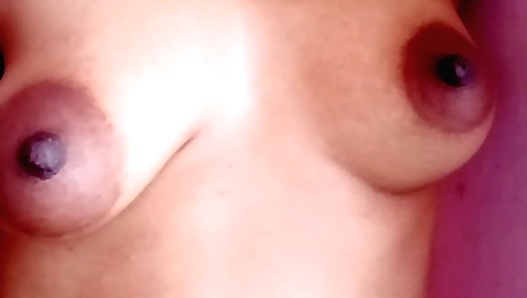 Desi hairy woman in her naked pose makes it look so hot