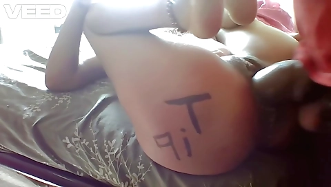 Indian girl with a juicy pussy and a big dick is a pleasure to watch