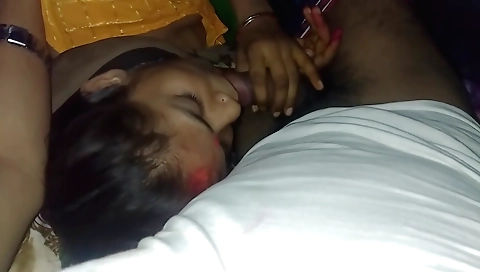 Indian girl with small tits in bikini in amateur video
