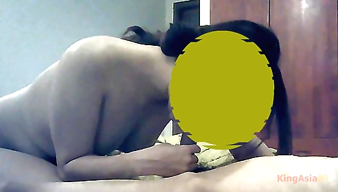 Asian Sex Hot #11 - The Wife Likes To Suck The Penis