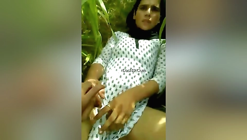 Cute indian beauts nice pussy getting fucked indoors