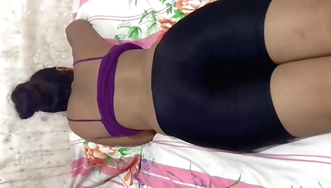 Hot indian woman sucks dick in the solo porn video