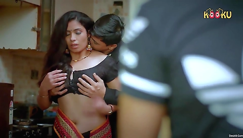 Brunette with a nice face and a good ass is showing her cute face