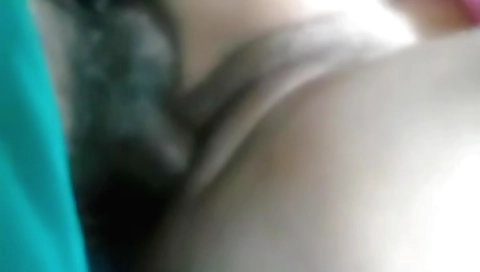 Indian amateur couple fucks their pussy on webcamera