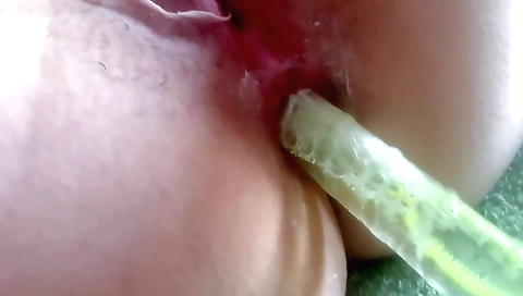 Indian brunette is fucking herself in amateur porn