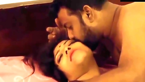 Indian hottie ki jeth ne bed tod chudai kari has a fantastic body
