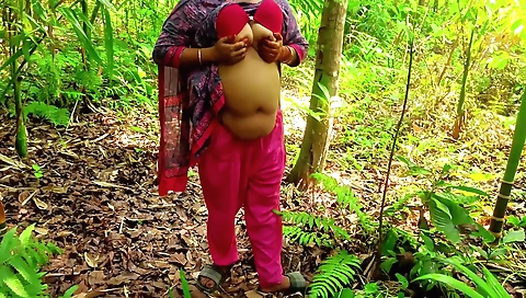 Brunette teen with big tits and a butt got fucked outdoors