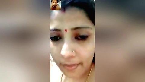 Today Exclusive-sexy Mallu Bhabhi Shows Her Boobs And Pussy