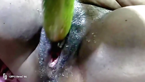 Indian beauty with a hairy pussy masturbates with a vibrator