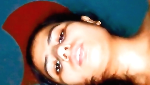 Indian babe gets pounded in her mouth and she sucks