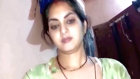 Indian milf with big booty is nailed in POV on amateur sex clip
