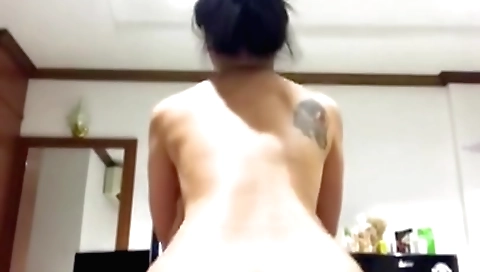 Amateur brunette couple fuck in interracial webcam