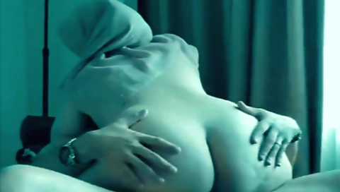 Nurse in hospital makes herself feel good with her lover