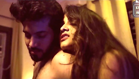 Sexy brunette gets her ass fucked during drive tour