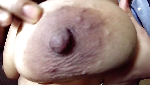 Indian bhabhi gets her tight pussy fucked by her lover