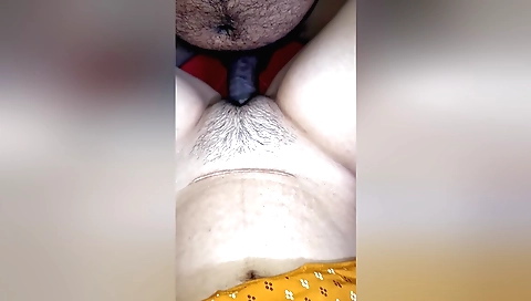 Indian chick masturbates hairy pussy and clit in hd 1080p